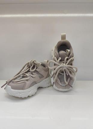 Кросівки для дівчинки сіро-рожеві в стилі dad shoes