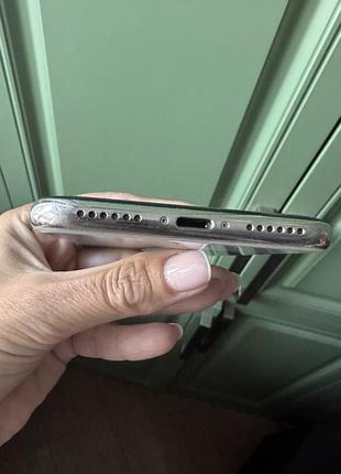 Iphone x 64gb колір silver 5