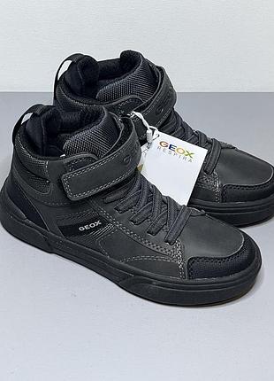 Новые детские ботинки geox, 32