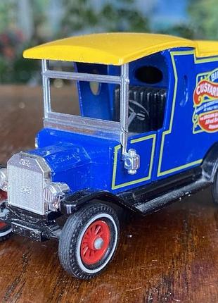 Модель автомобиля ford model t 1912 custard powder 1:43 yesteryear matchbox англия
