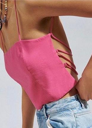 Яскравий рожевий топ zara з відкритою спинкою розмір