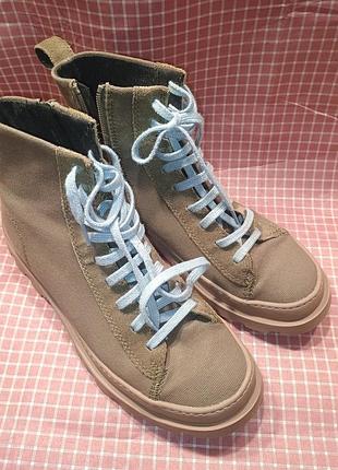 Женские ботинки camper 40/9.5-10. б\у. оливковый холст, замша, коричневый, очень легкие, гибридные на молнии.