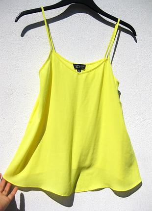 Жёлтая свободная майка на бретелях topshop