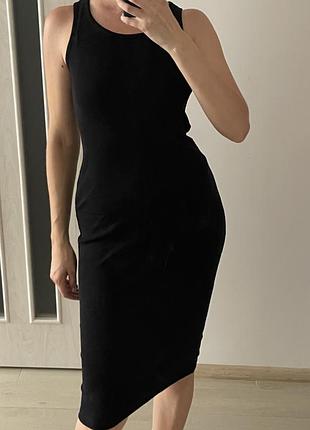 Чорна бавовняна сукня
