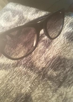 Оригинальные очки ray-ban made in italy. косметическое состояние