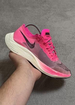Nike zoomx vaporfly next% 'pink blast' 40р 25см кросівки оригінал