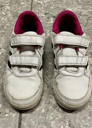 Adidas кроси