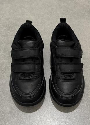 Шкіряні кросівки clarks чорні, р. 29, устілка 18,5 см