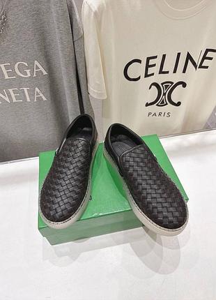 Чоловічі плетені сліпони з натуральної шкіри bottega veneta