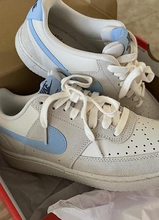 Nike court vision low