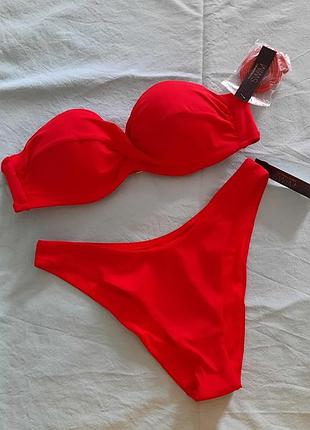 Красный купальник бандо пуш-ап с пуш-апом виктория сикрет оригинал новый victoria's secret новая коллекция 34в 75в 80а плавки бразилианы