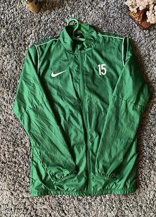 Спортивна вітровка  nike