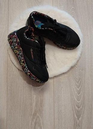 Кросівки skechers