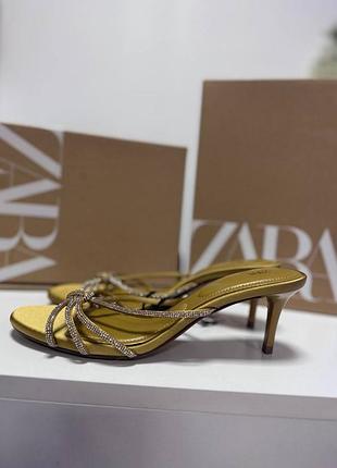 Мюлі босоніжки zara