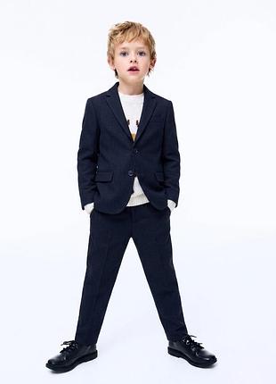 Темно синие костюмные штаны брюки приталенного кроя для мальчика h&m 4-5 лет