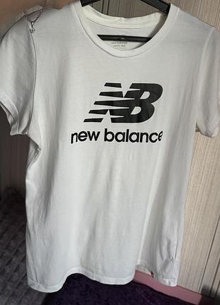 Футболка new balance