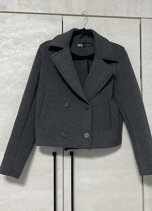 Жакет теплий zara