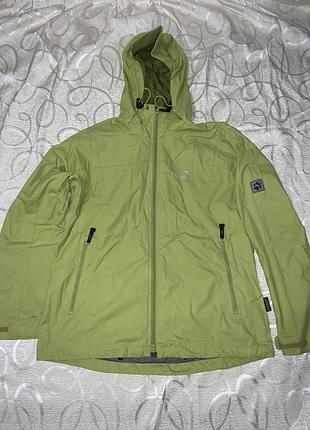 Жіноча куртка-вітровка від відомого німецького аутдор-бренду jack wolfskin. розмір l