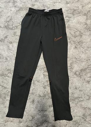 Бомбезні хлопчачі спортики nike
