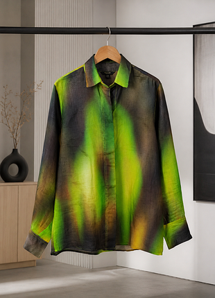 Сочная льняная рубашка massimo dutti с градиентом tie-dye (100% раме) р. s