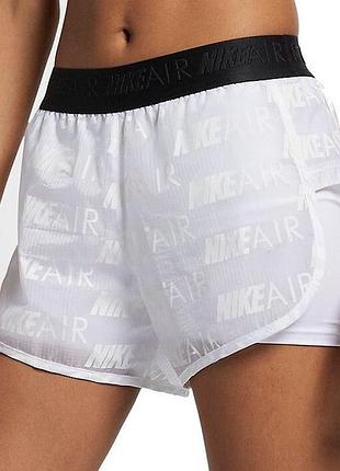 Спортивні шорти nike р. s xs оригінал, жіночі для занять спортом, для бігу, залу, фітнесу, тренувань, білі