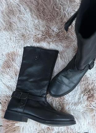 Zara взуття осіннє