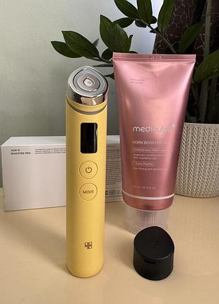 Medicube age-r booster pro - мікротоки, електропорація для кращого проникнення косметики, ems- ліфтинг та ін