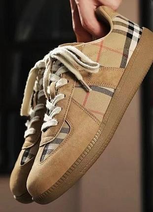 Кросівки burberry