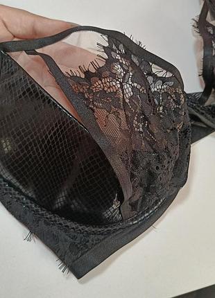 85e 90d annsummers на кості полу паралон чорного кольору 38e 40d