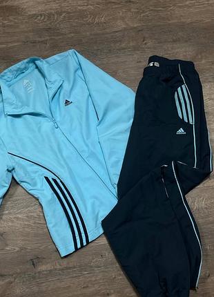 Спортивний костюм adidas
