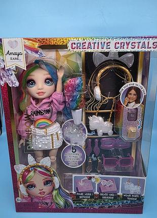 Игровой набор с куклой rainbow high серии creative crystals amaya амая с аксессуарами оригинал