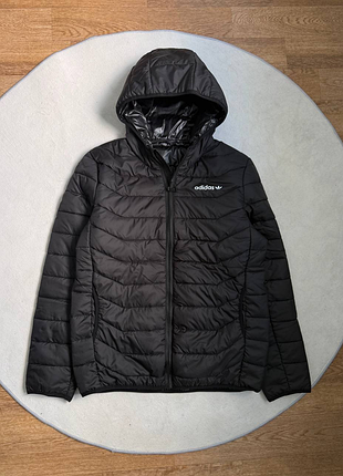Куртка adidas демисезон