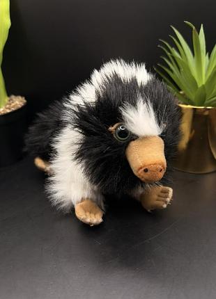 Іграшка мікроплюш fantastic beasts mini baby niffler (фантастичні звірі) 15 см