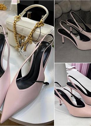 Туфли-слингбеки от zara, нежно-розового цвета.