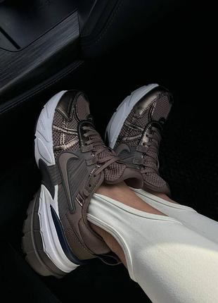 Nike v2k run premium