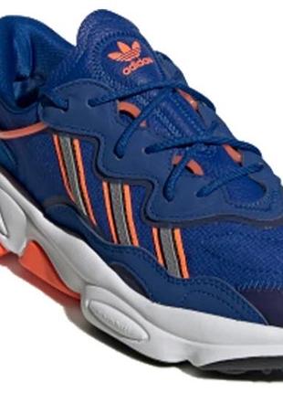 Кроссовки adidas ozweego
