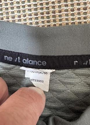 New balance лонгслів 4