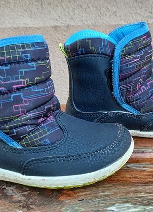 Продам дитячі чобітки merrell
