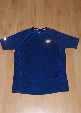 Спортивна бігова футболка nike dri-fit running miler under training original розмір l asics run navy blue