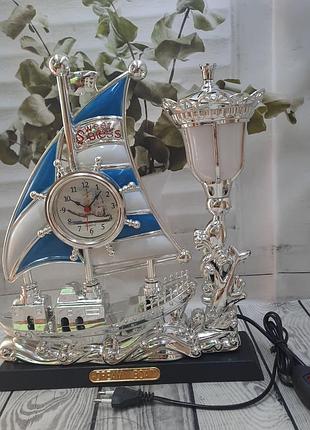 Настільний годинник корабель лампа