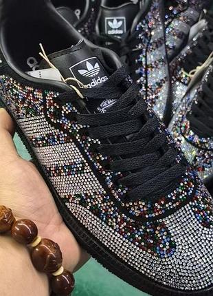 Кросівки adidas в кольорових стразах 38 і 39 р