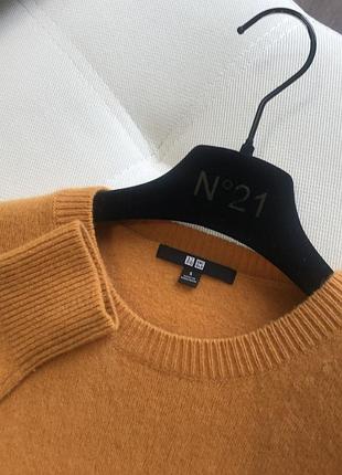 Отличный шерстяной джемпер uniqlo 5