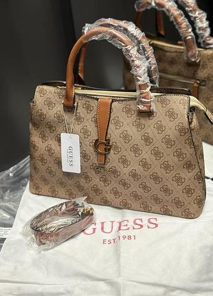Сумка жіноча guess