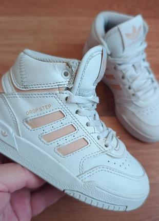 Оригинальные adidas p28 длина стельки по факту 18см