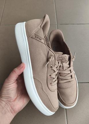 Оригинальные кроссовки skechers