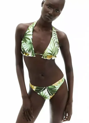 Яскравий тропічний бікіні-топ h&m з принтом (padded triangle bikini top) розмір s