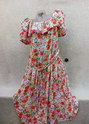 Платье с пояском,р52-54💐💐💐