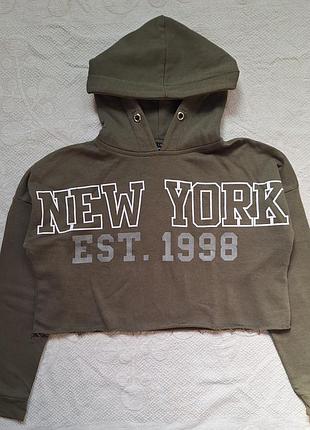 Укорочене худі хакі new york est. 1998 / кроп-худи new look