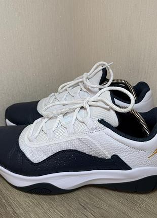 Кроссовки nike air jordan 11 cmft low