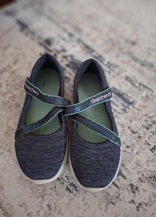 Мокасины, кроссовки. спортивные туфли skechers 20см